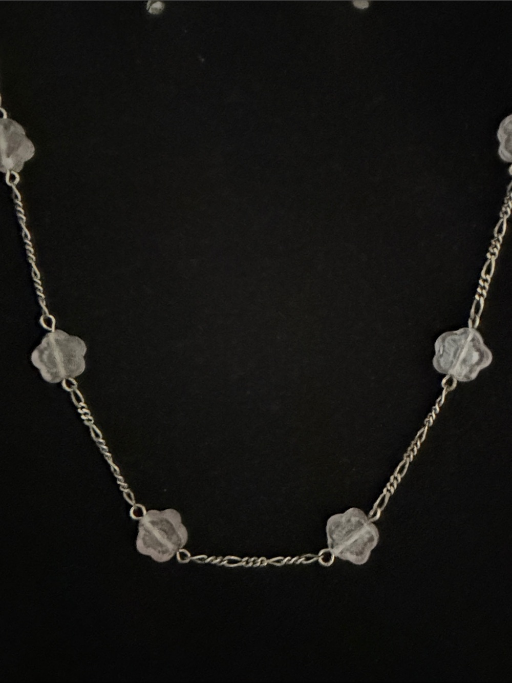 Delicate light purple floral Beaded 925 silver necklace (short) made in Italy